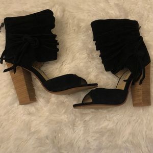 Kristin cavallari Chinese Laundry heels size 6